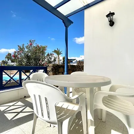 Nudist With Two Bedrooms, Sea And Pool Views In Lanzarote Apartman Charco del Palo