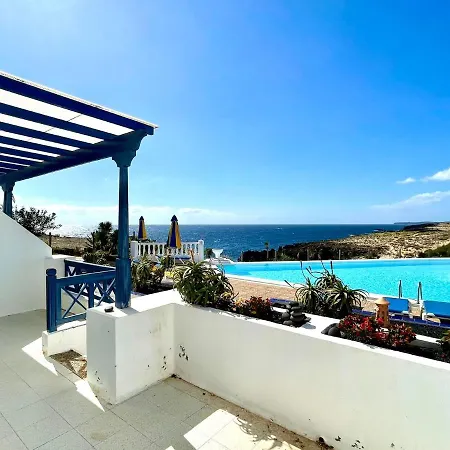 Nudist With Two Bedrooms, Sea And Pool Views In Lanzarote Apartment *