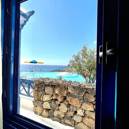 Nudist With Two Bedrooms, Sea And Pool Views In Lanzarote *