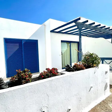 Nudist With Two Bedrooms, Sea And Pool Views In Lanzarote Apartman *