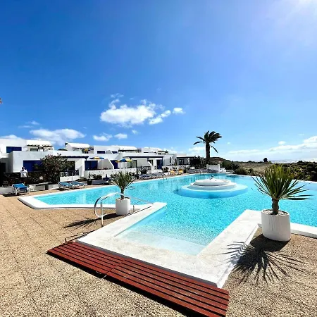 Nudist With Two Bedrooms, Sea And Pool Views In Lanzarote *