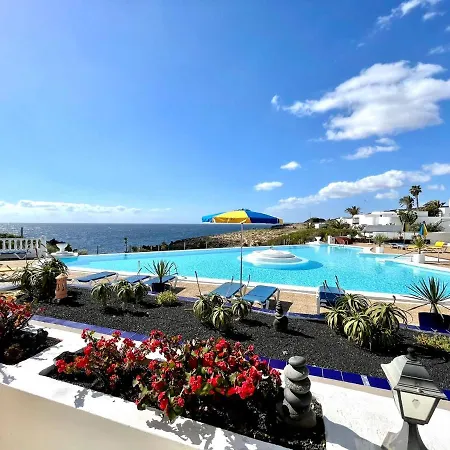 Apartment Nudist With Two Bedrooms, Sea And Pool Views In Lanzarote