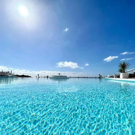 Nudist With Two Bedrooms, Sea And Pool Views In Lanzarote Apartment