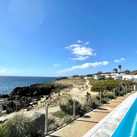 Nudist With Two Bedrooms, Sea And Pool Views In Lanzarote *
